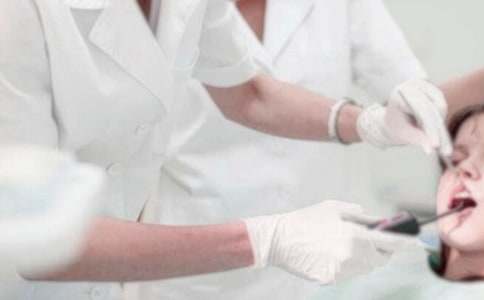 ����ӛ����700��