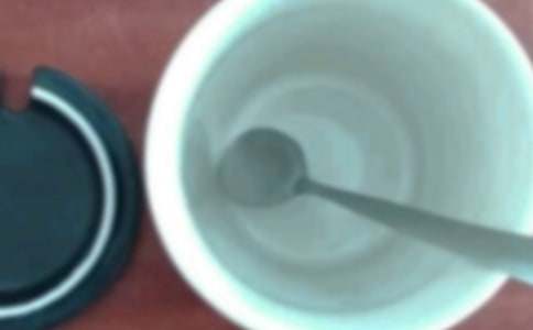 杯子的設(shè)計(jì)小學(xué)美術(shù)優(yōu)秀教案設(shè)計(jì)