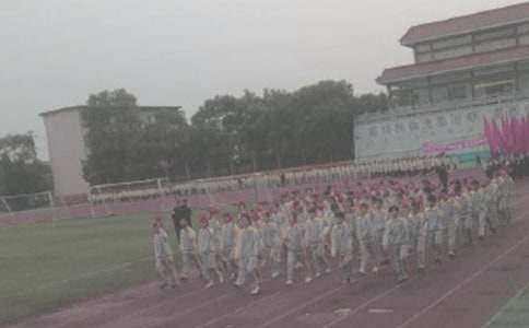 �µ����c(di��n)ͣ܇�c�𲽲�������