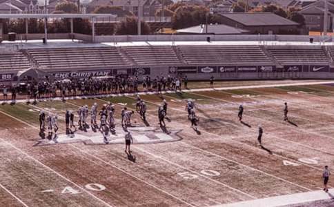 未來(lái)的操場(chǎng)作文(精選16篇)