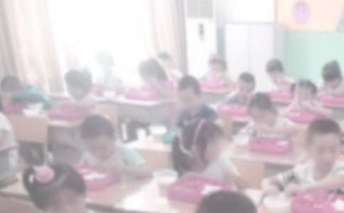 形容吃飯的詞語