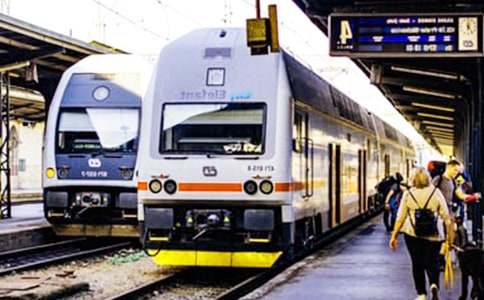 春運(yùn)回家的故事作文(精選16篇)