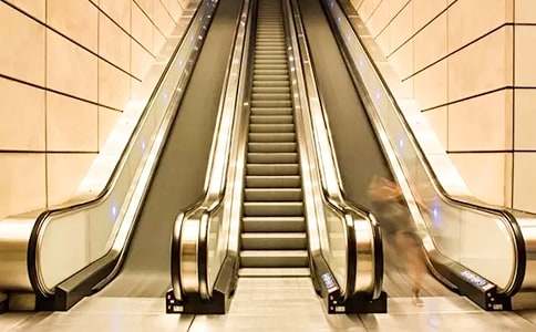 電梯安全作文三篇