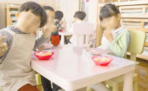 ��Ů�o��ĸף���R�~