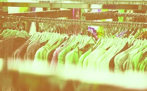 服裝銷售實(shí)習(xí)報(bào)告