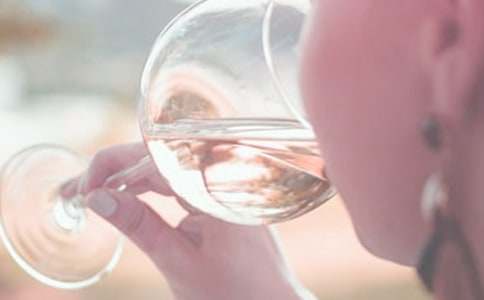 �ۺȾƵİְ����ľ��x