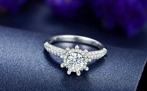 畢業(yè)戒指作文