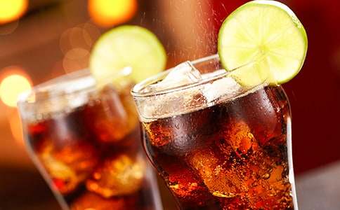 記憶里的可樂1000字-敘事作文