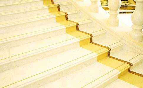 安全上下樓梯優(yōu)秀作文(精選5篇)