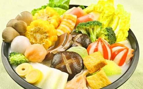 暑期生活麻辣燙_小學(xué)寫人記事作文