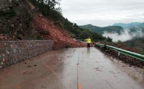 ��ʯ����x�����