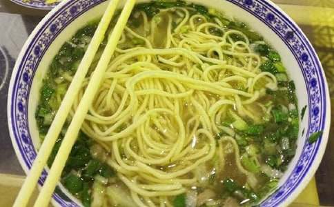 ����۳Ե�ţ�����ӛ����