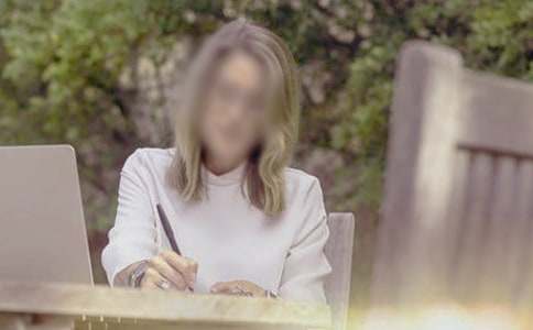 形容女性的詞語