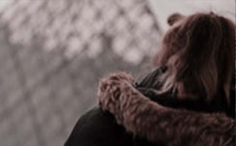 �L(f��ng)һ�ӵ�Ů��