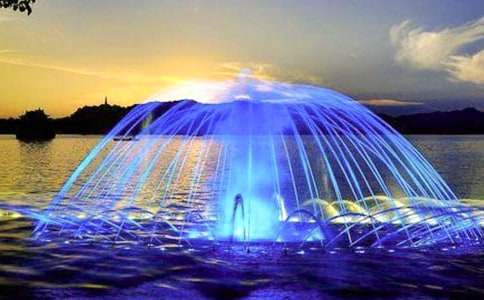 С��Ȫ�ƌW(xu��)С��(sh��)�(y��n)����200��