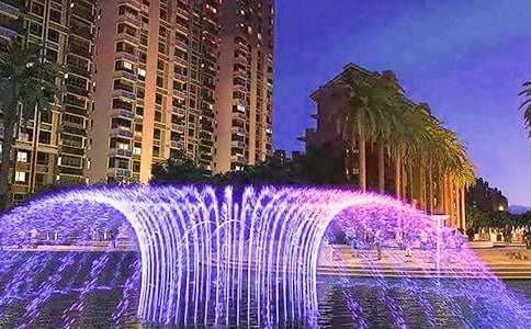 噴泉與水高中作文