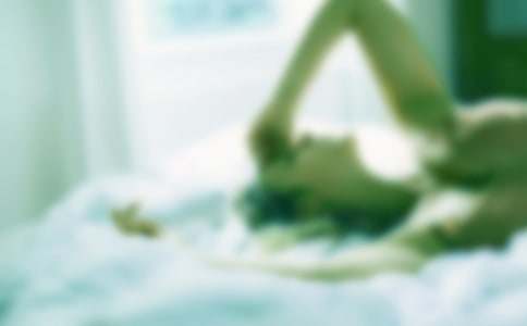 《全世界失眠》歌詞