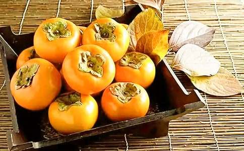 關(guān)于不要空腹吃柿子的600字作文