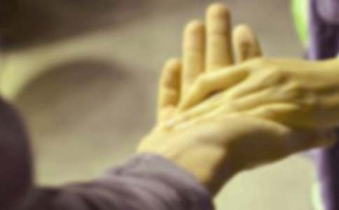 古詩(shī)《渡荊門送別》改寫