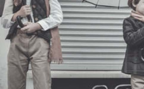 �ҵ��ø�700�֌�������