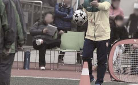 ����С�W(xu��)�w���̎��S�P