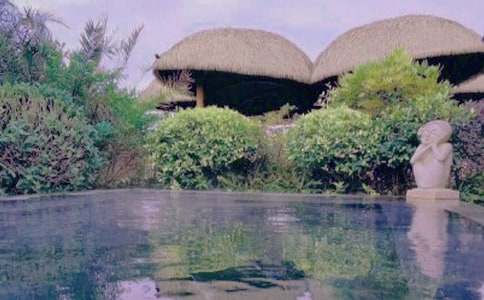 �����ݜ�Ȫ����400��