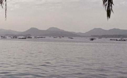 ������ӛ����600��