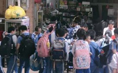 С�W(xu��)���o�����������һ���ţ�ͨ��12ƪ��