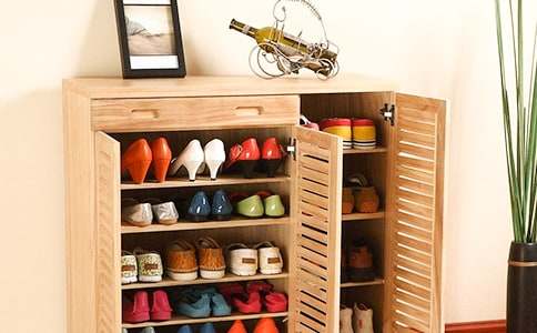 《母親的鞋架》閱讀答案