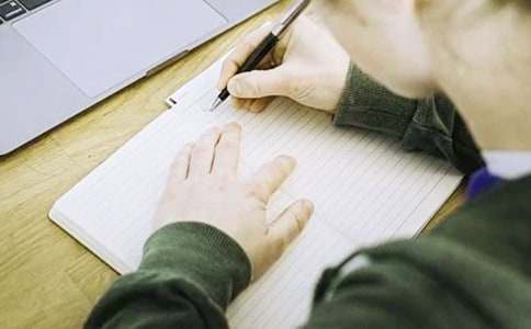 �P(gu��n)�ڵ�һ�νo�������ŵ�����