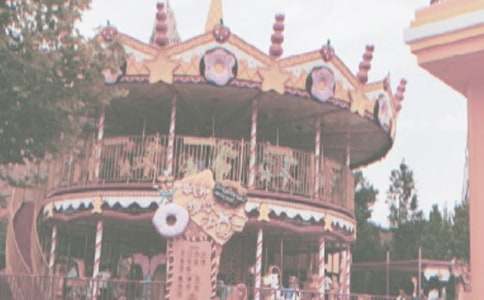 �����^��ɽ�Θ��@���꼉(j��)���ģ����x15ƪ��