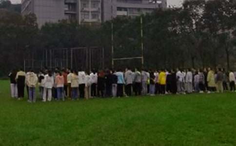 早操的作文300字三篇